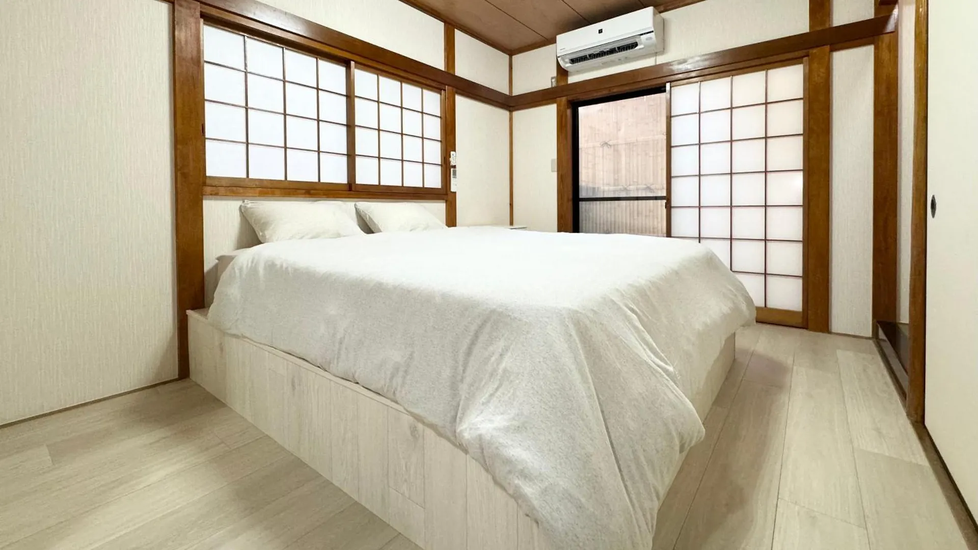 Villa Family House 蕾 池袋徒步圈全新装修日式户建民宿 Tokyo Japan